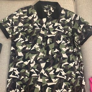 ❌ SOLD ❌Fendi shirt